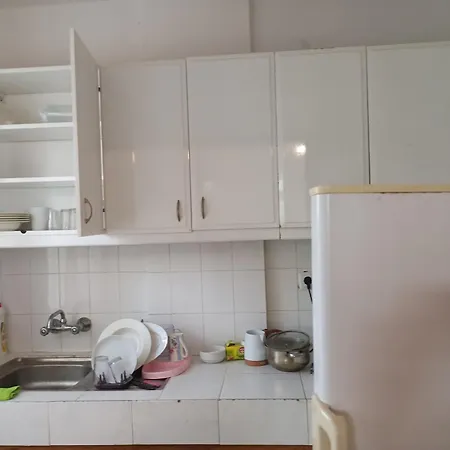 Sultan - 4 Star For You Apartment